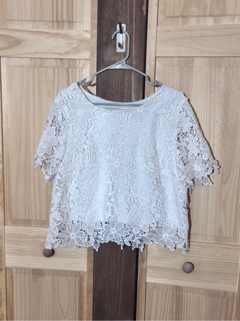 NWOT Floral Lace Short-Sleeve Blouse